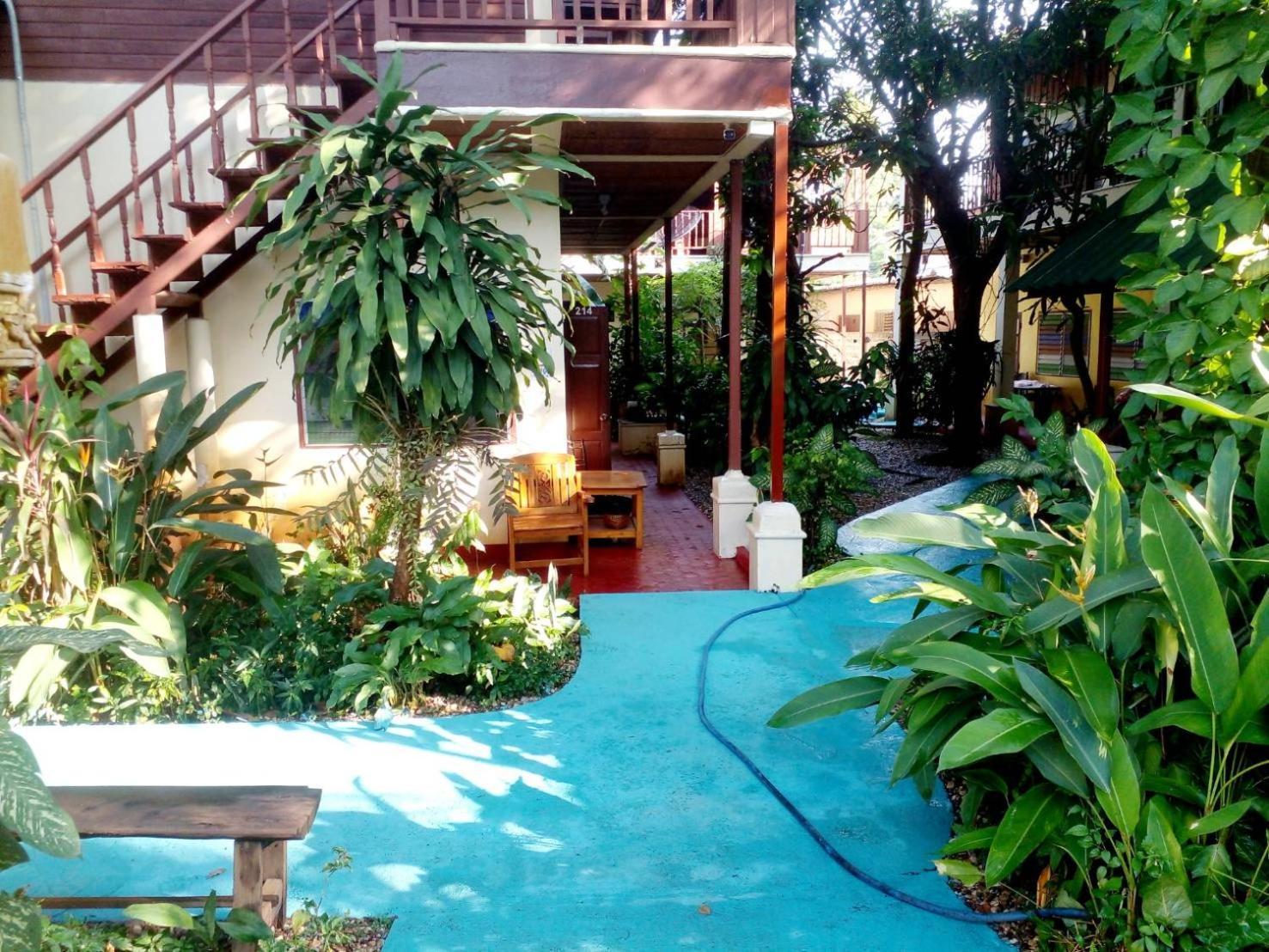 Golden Triangle Palace Hotel Chiang Rai Exteriör bild