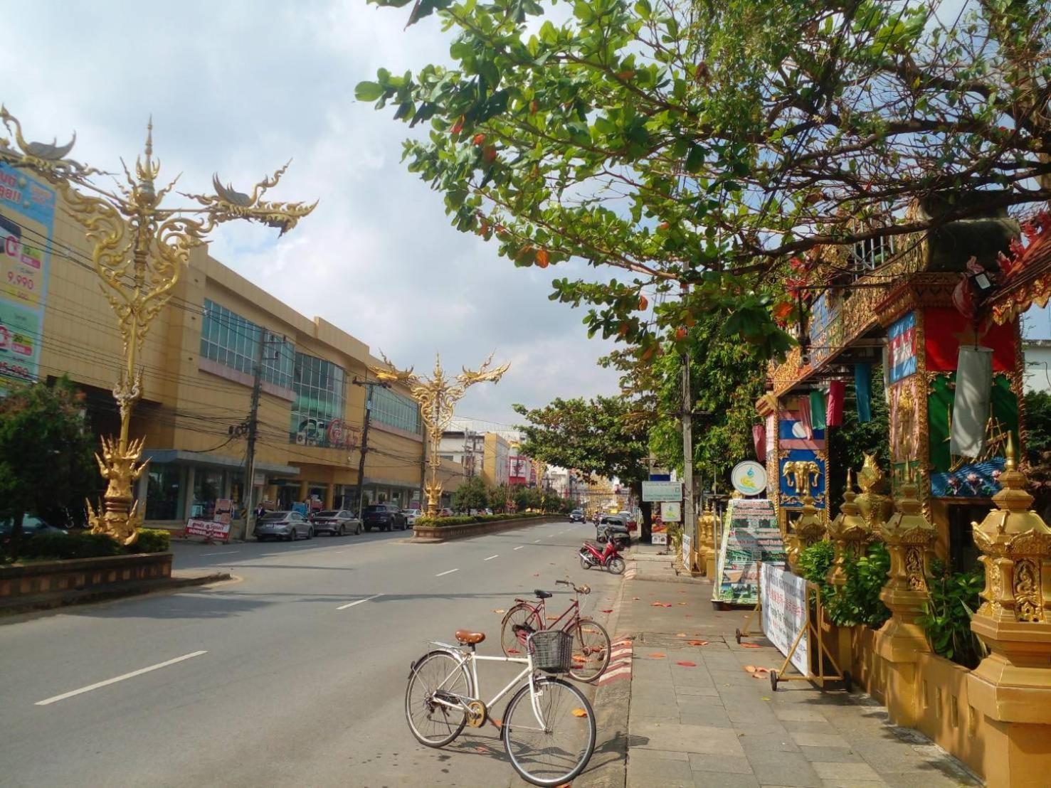 Golden Triangle Palace Hotel Chiang Rai Exteriör bild