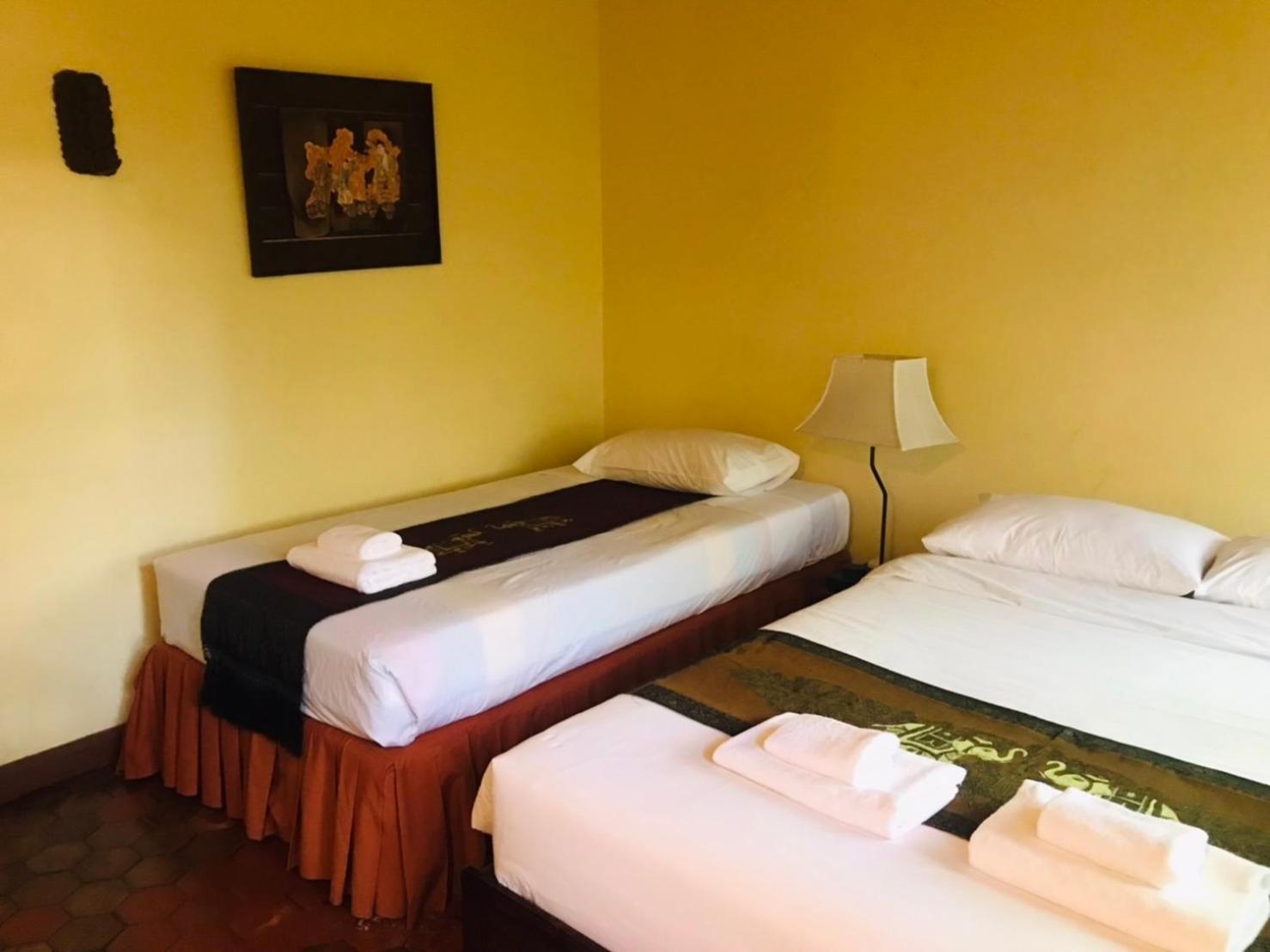 Golden Triangle Palace Hotel Chiang Rai Exteriör bild